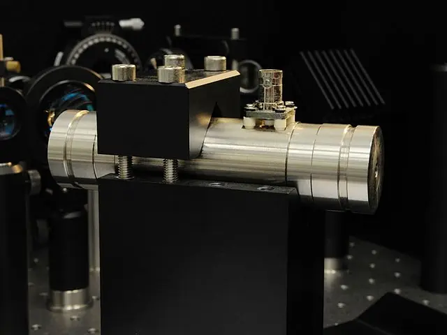 Photograph of a Fabry–Pérot interferometer for laser wavelength scanning applications.