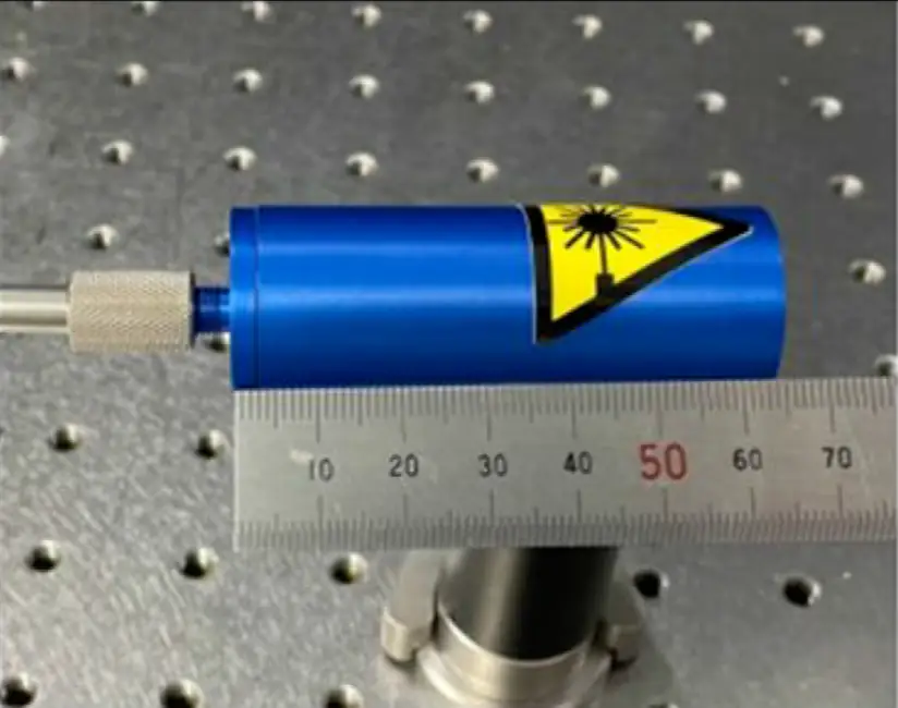 Portable nanosecond laser for handheld laser-induced breakdown spectroscopy instruments.